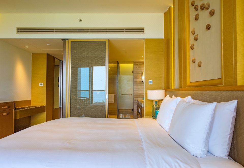 奢华海景大床房