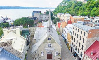 Les Lofts Notre-Dame - by les Lofts Vieux-Quebec