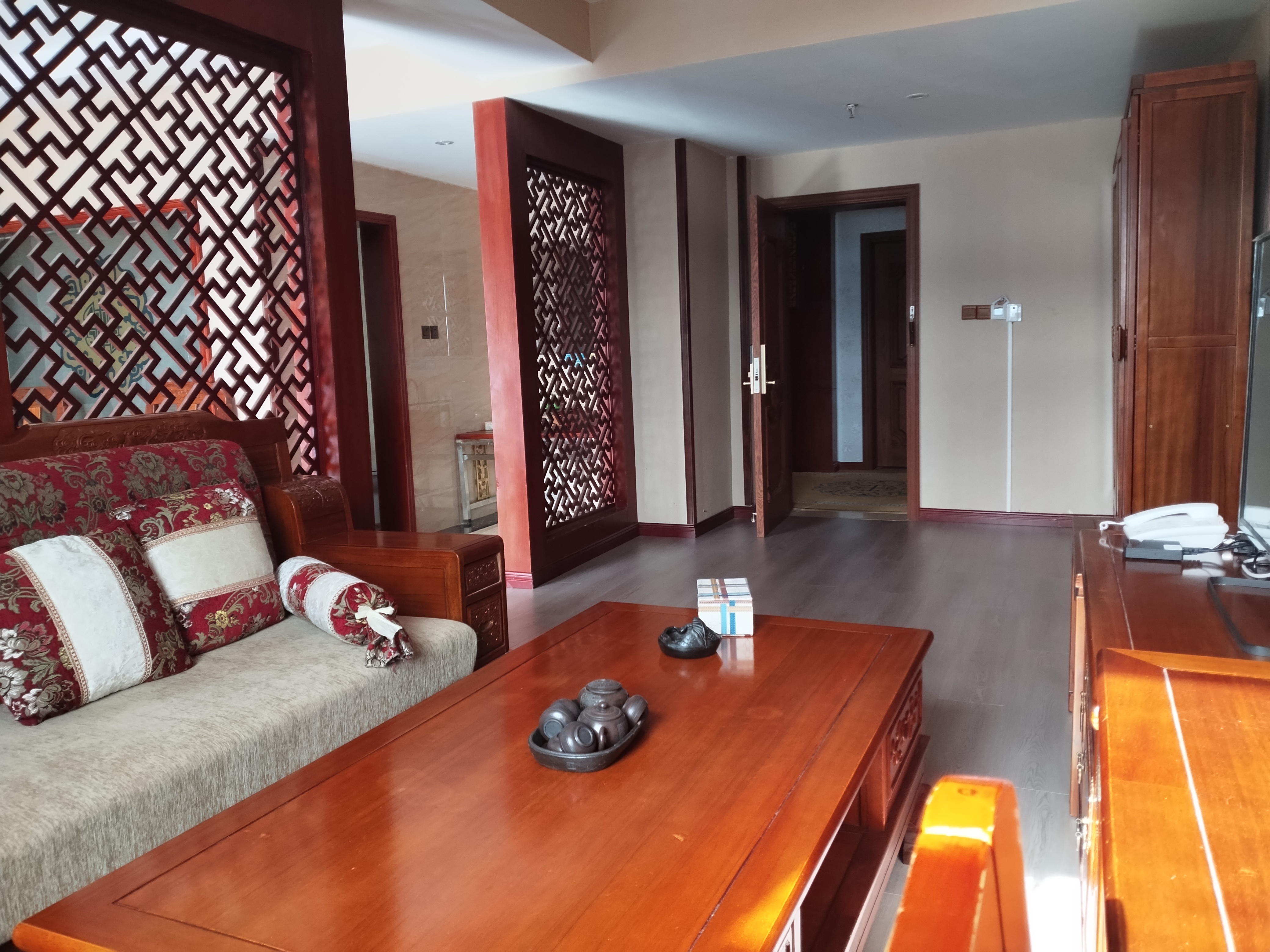 雪山景高级一室套房（空调+供氧）