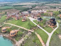 Pomegranate Garden Homestay Hotels in Xiajiang County