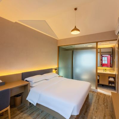 標準大床房 北京白塔之光飯店優惠