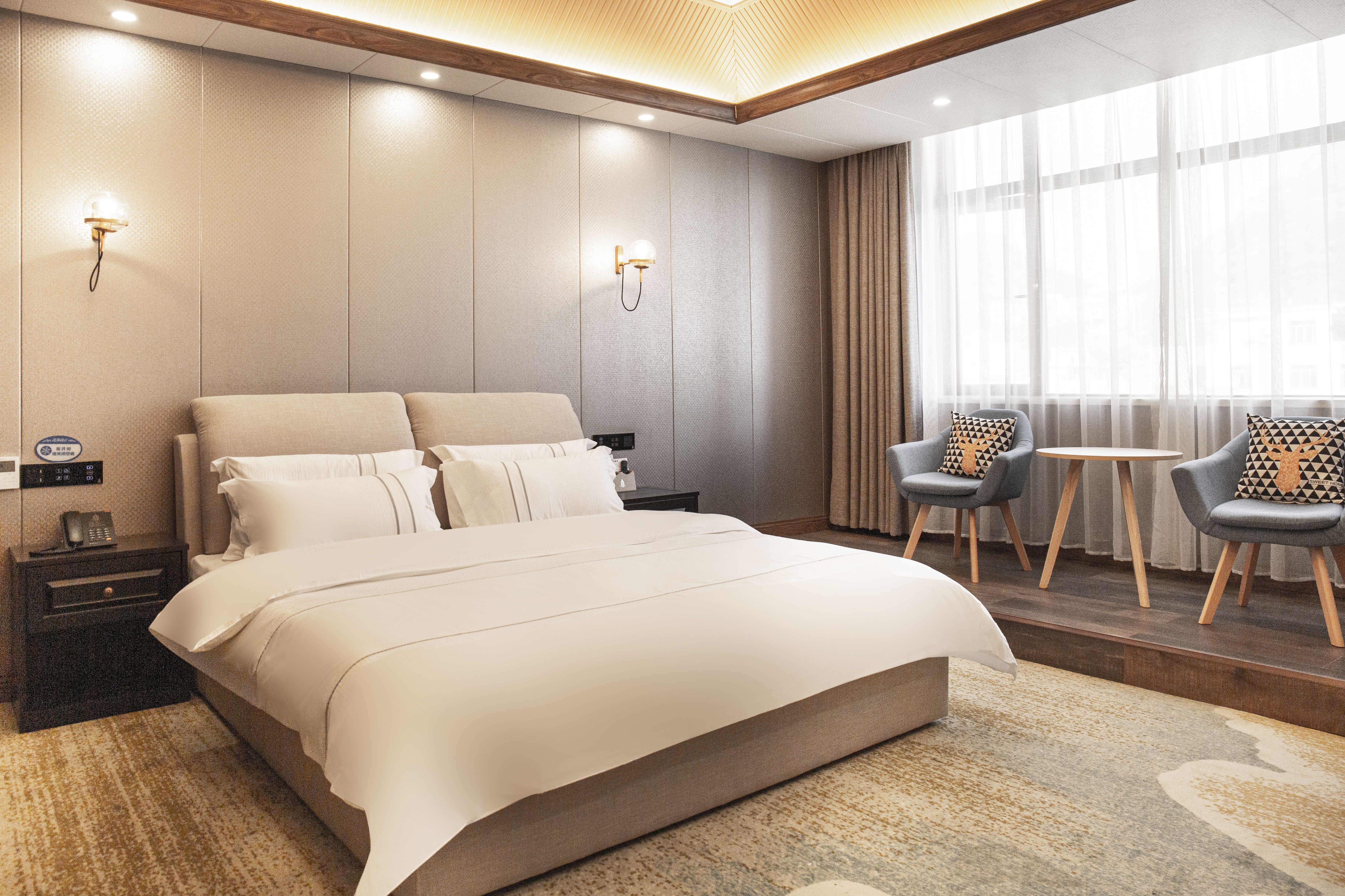 智控悦境行政浴缸套房