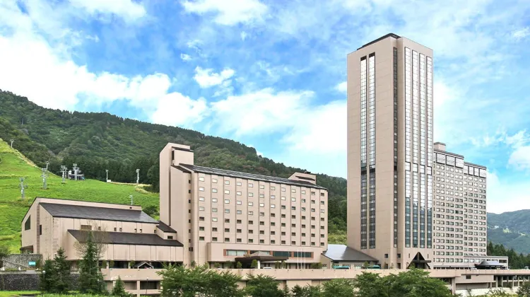 ナスパニューオータニ NASPA NEW OTANI 越後湯沢 外観