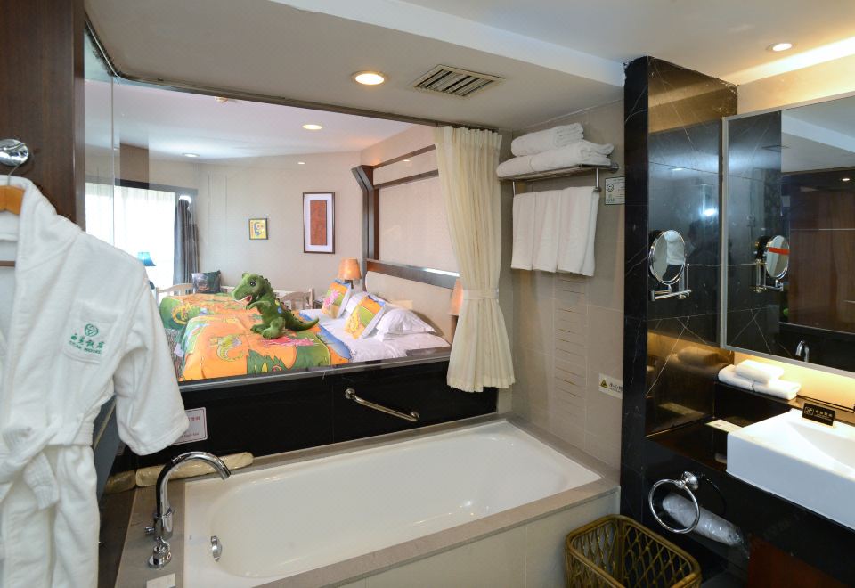 恐龙世界智享呼吸豪华大套房