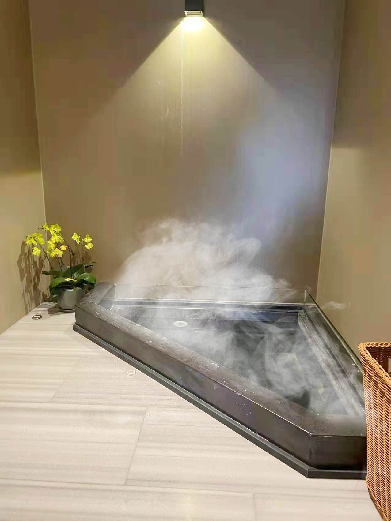 河景室内恒温私汤房