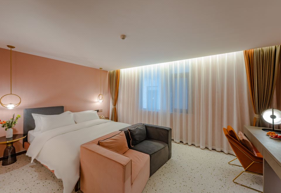 嫣然·重温大床房