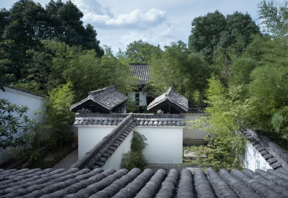 Savoir Resort Hangzhou XixiDuplex Courtyard Room A