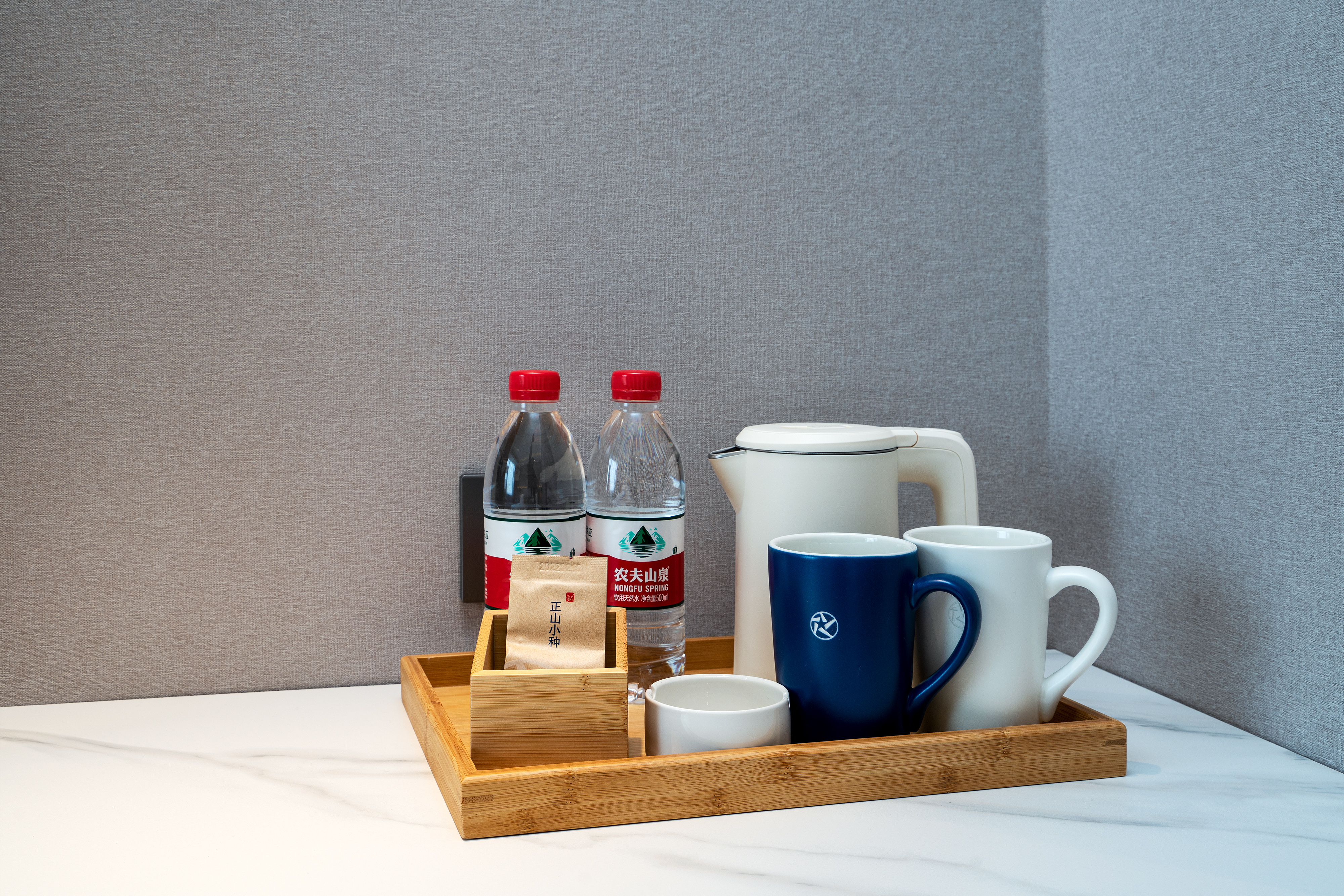 商务大床房（全屋智能+可投屏+金可儿床垫+助眠枕）