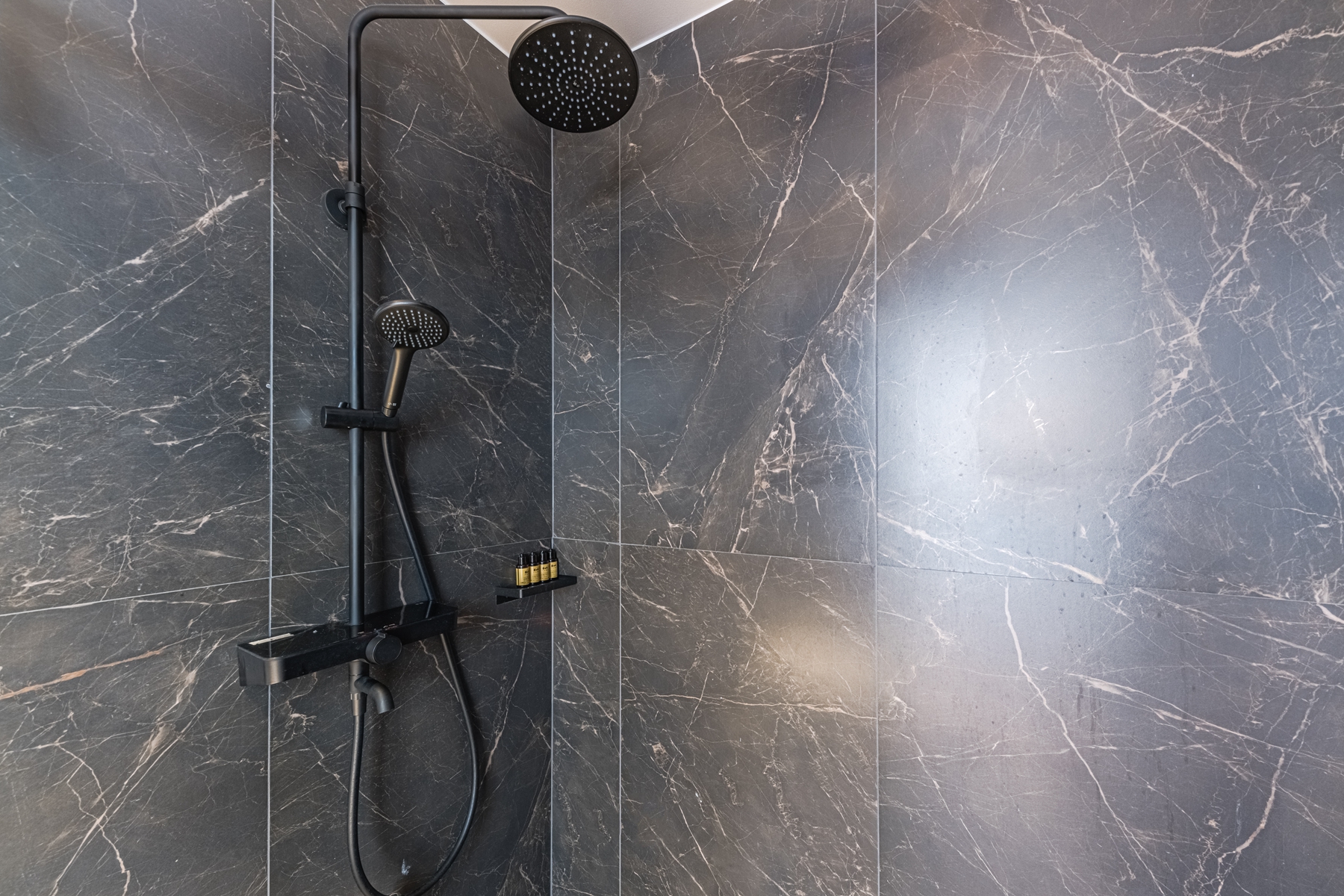 Floral Hotel·Xiapu Mid Mountain Lansu Hotel (Sansha Dongbi Store)素年-180°海景浴缸日落房（茶具+休闲摇椅+电视）