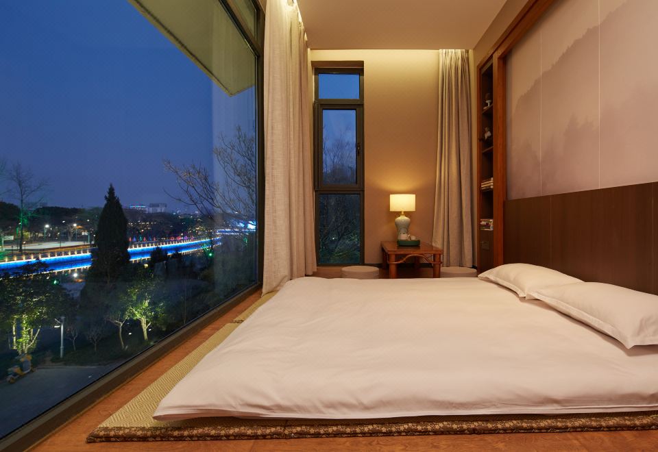 云顶·270℃超级古运河风光·双卧连通套房