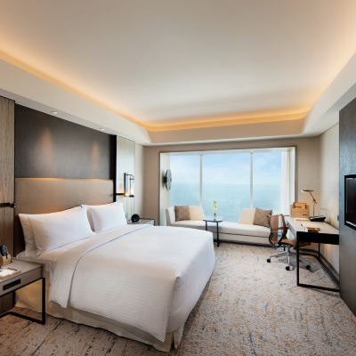 Panorama Bay View Deluxe King Room