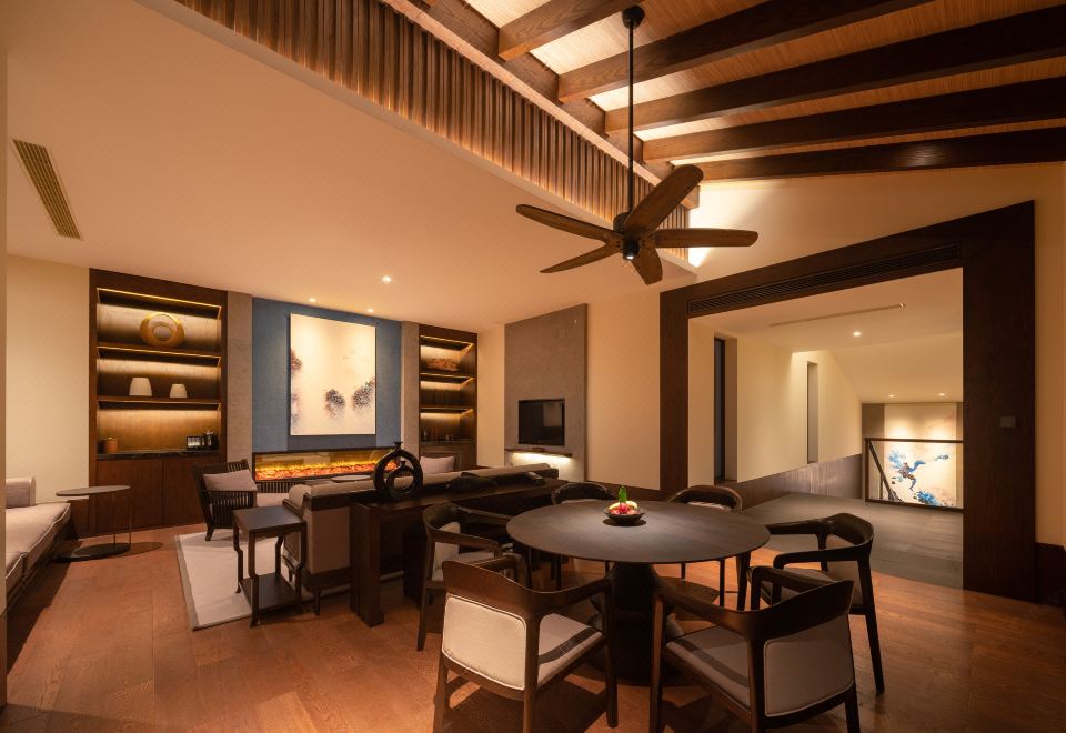 安嵐閣湖景復式雙臥泳池院墅