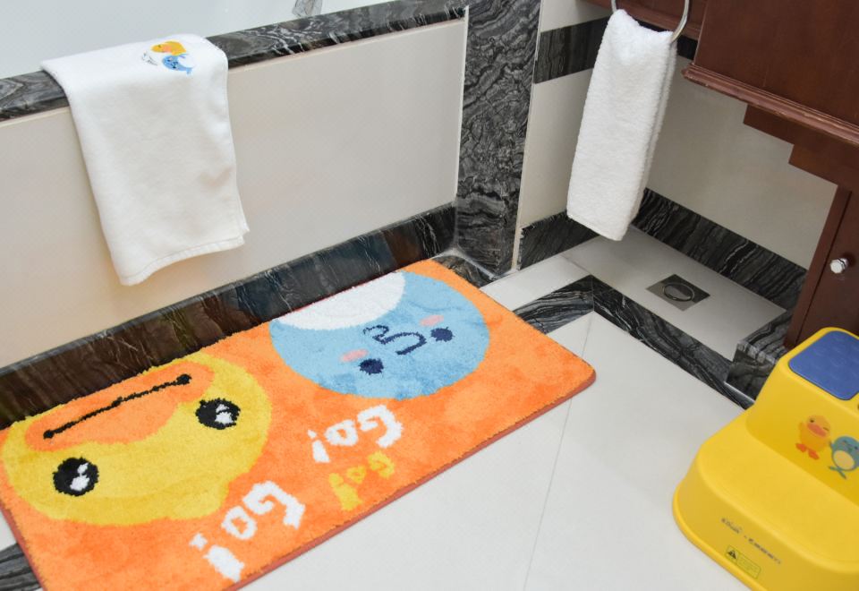 Xijiao State Guest HotelB.Duck Family Room