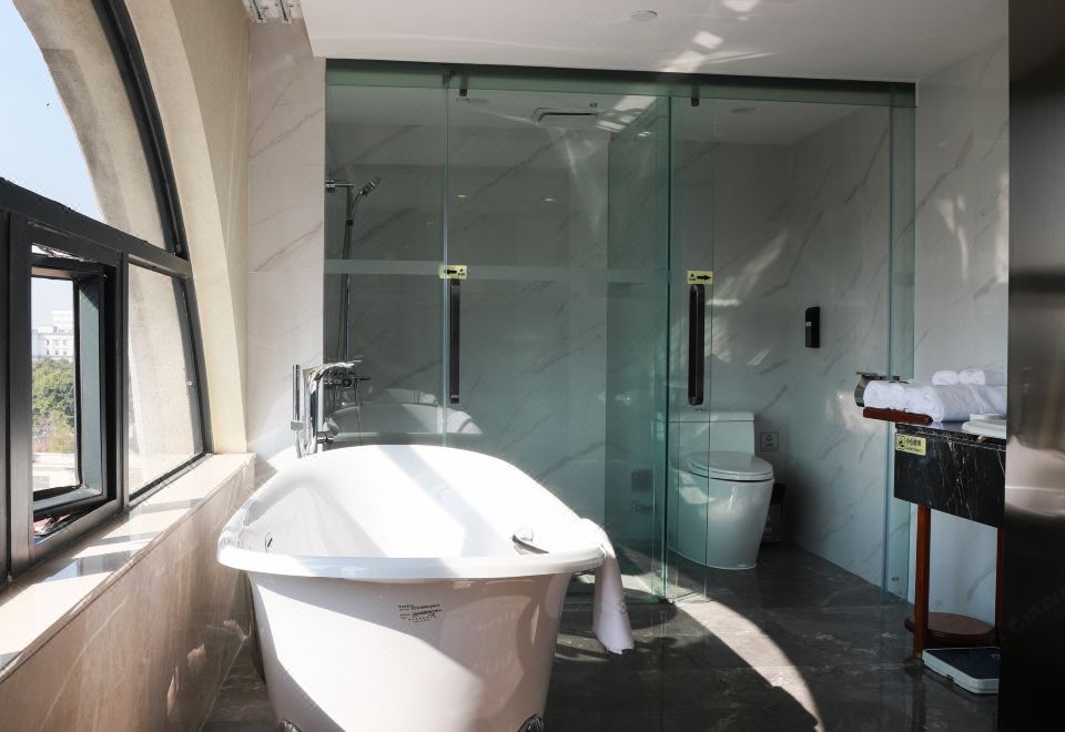 臻利套房-眺望沙麪风景