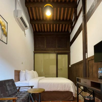 高級加大雙人床房 志 金門古寧歇心苑古厝民宿優惠