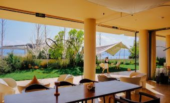 Fuxian Lake Elephant Study Hidden Luxury Holiday Hotel