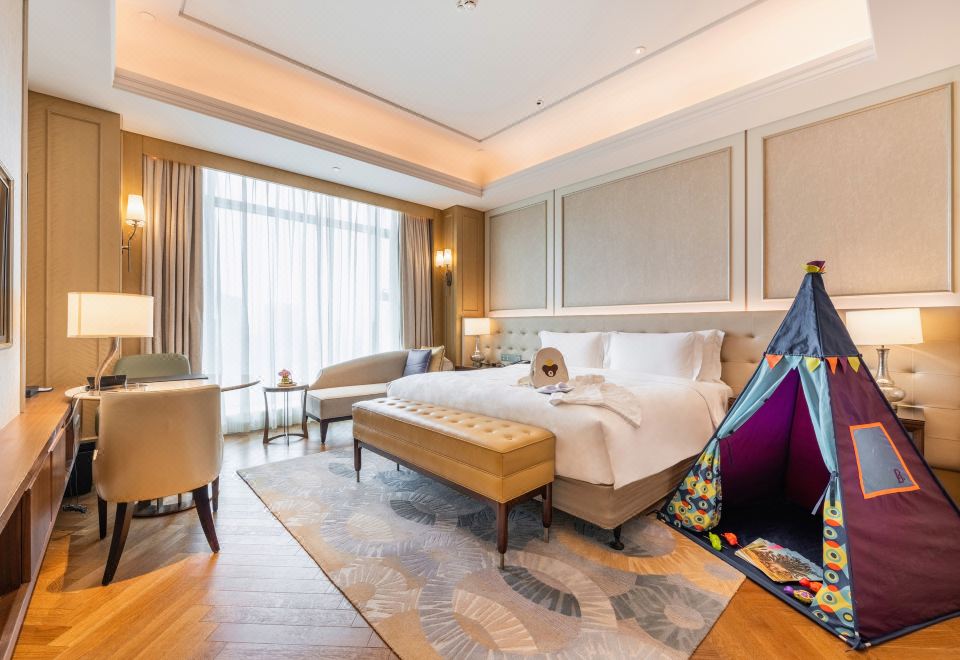 The Langham HefeiDeluxe Children's Family Friendly Room