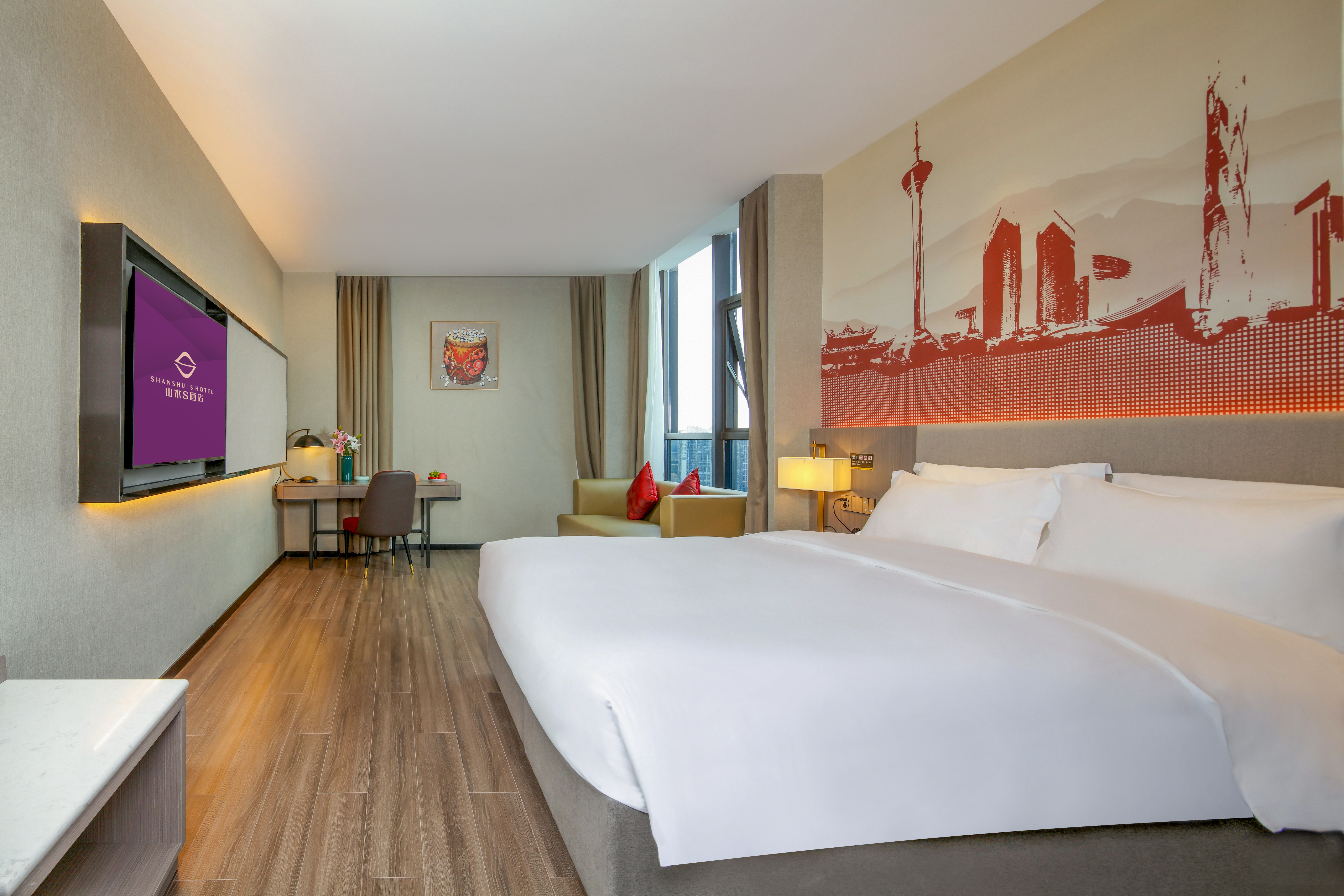 商务大床房（全自动洗衣机挂烫机+独立办公桌）