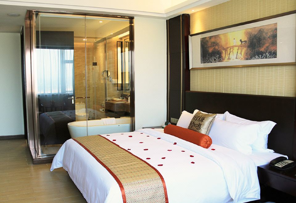 园景豪华大床房