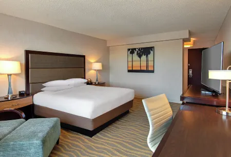DoubleTree by Hilton San Diego-Mission Valley
