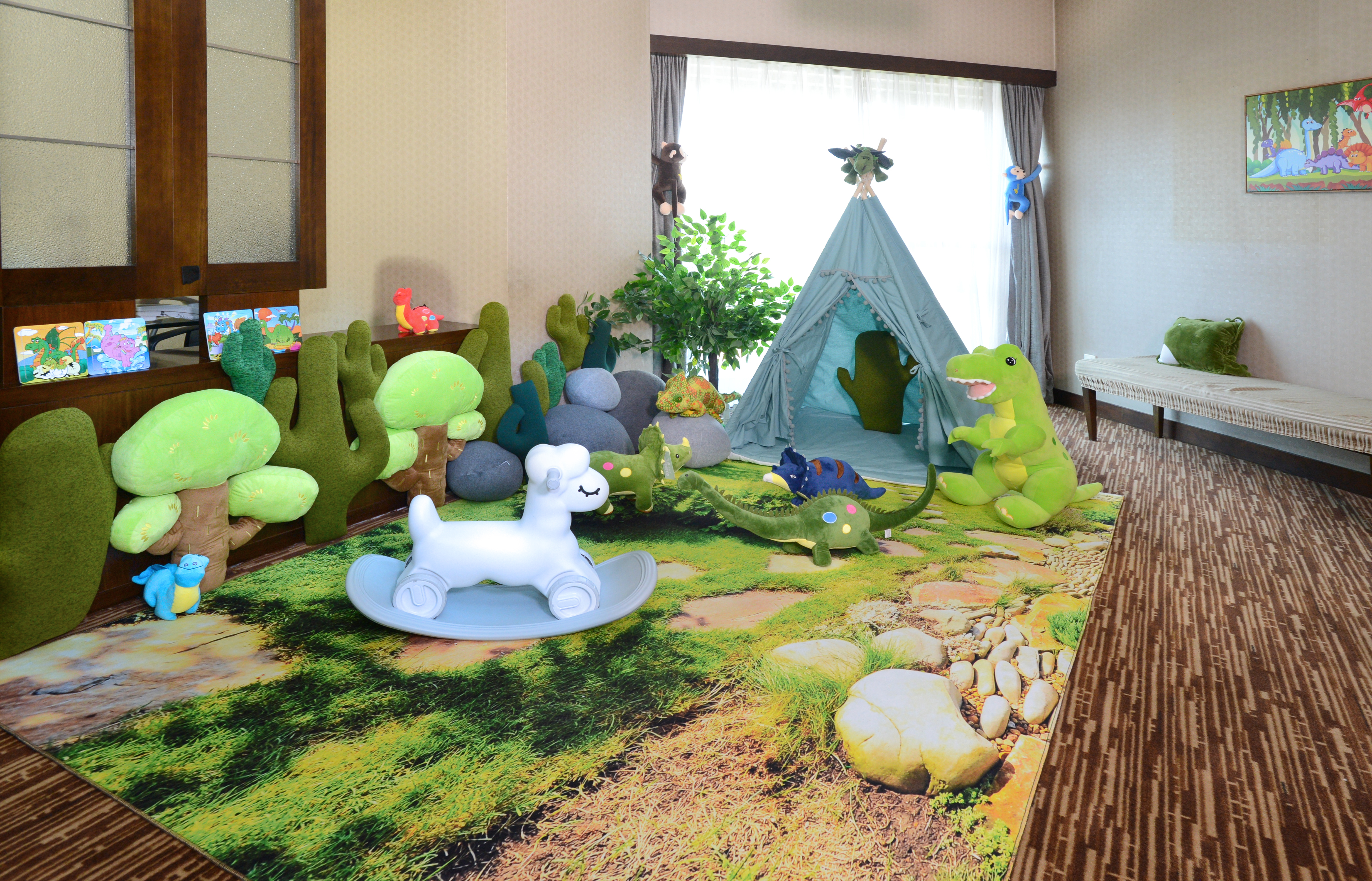 恐龙世界智享呼吸豪华大套房