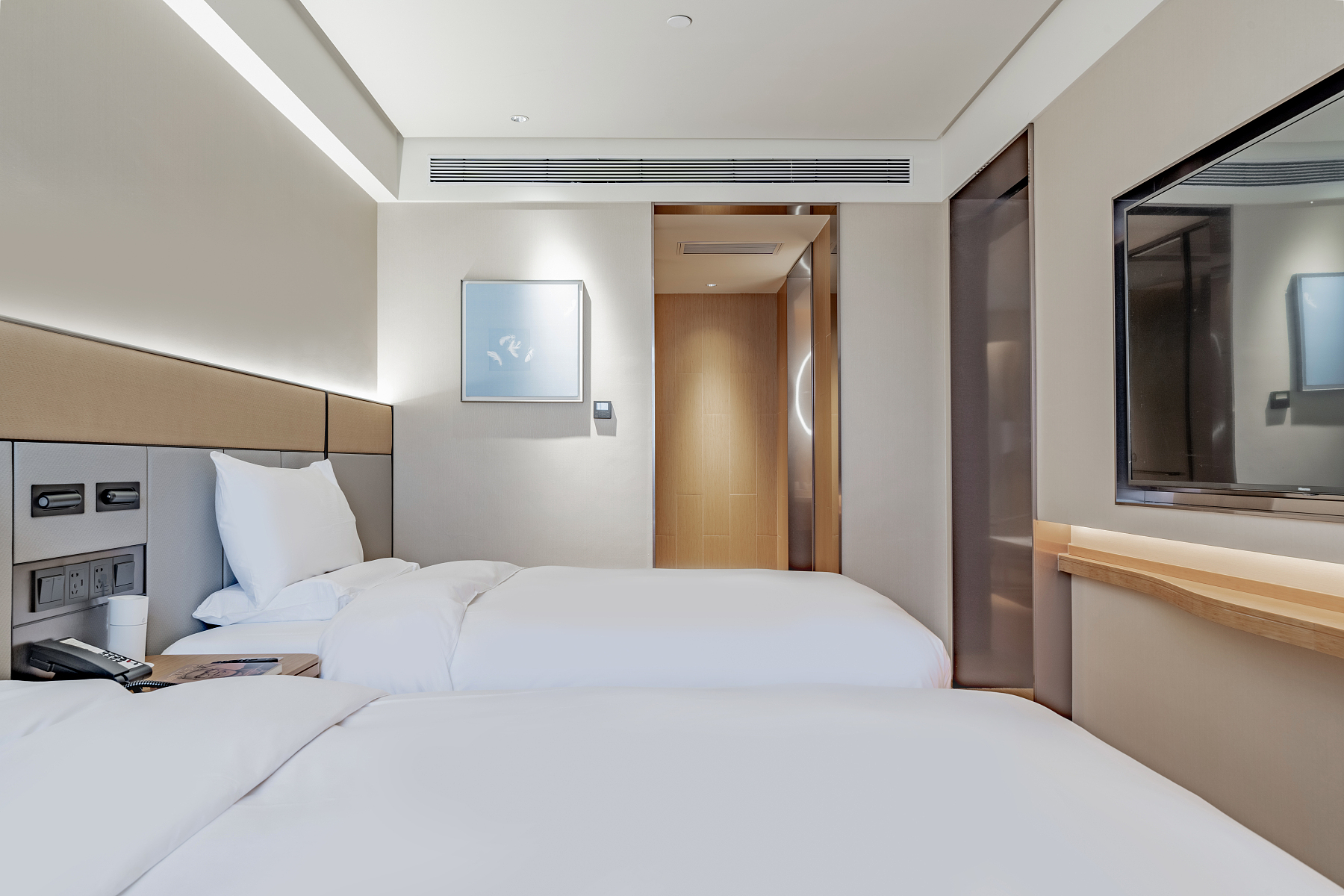 双床套房（客厅+卧室+深睡床垫+深睡枕+手机智能投屏）