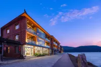 三色雲河（瀘沽湖大落水店）