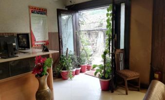 Hotel Metropolitan - Housity
