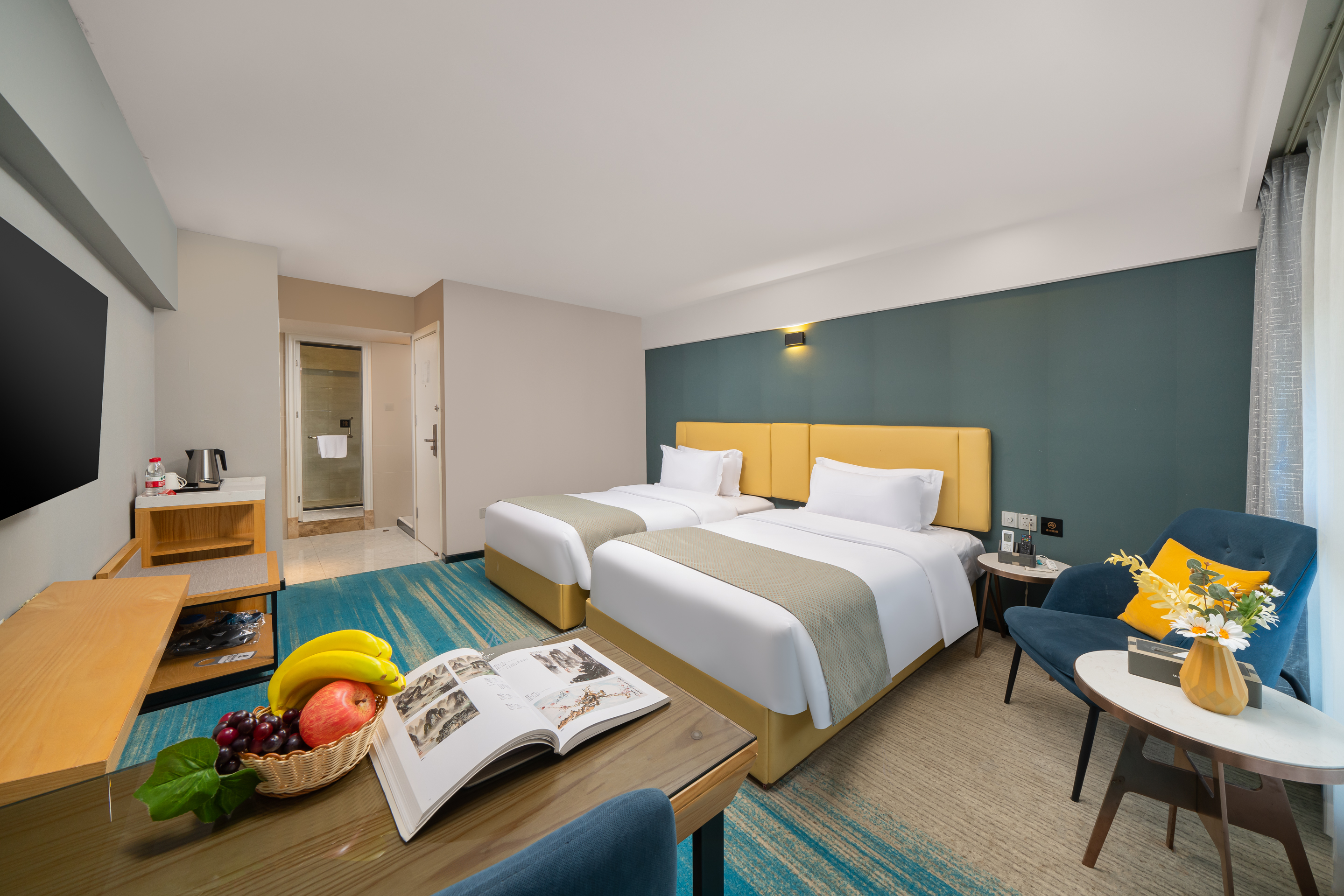 Loft Superior Twin Room (Good Lighting)