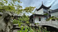 Huangshan Taoli Homestay (Xi Xi Nan Ancient Villages) Hotels in 