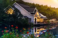 Guangde Swift Valley Luxury Resort