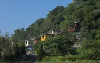 JSI Resort Отели в г. 
