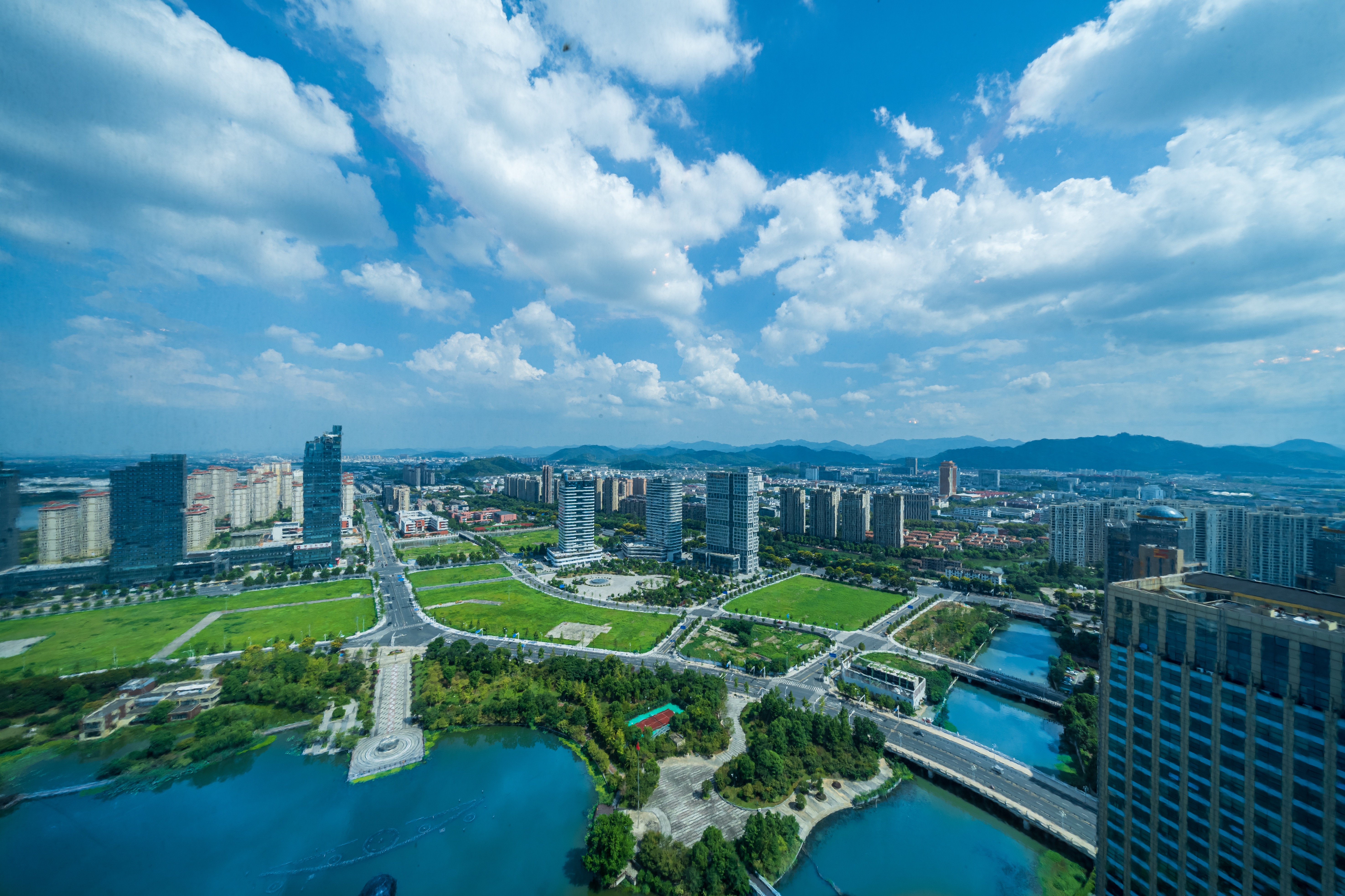 湖景高级双床房