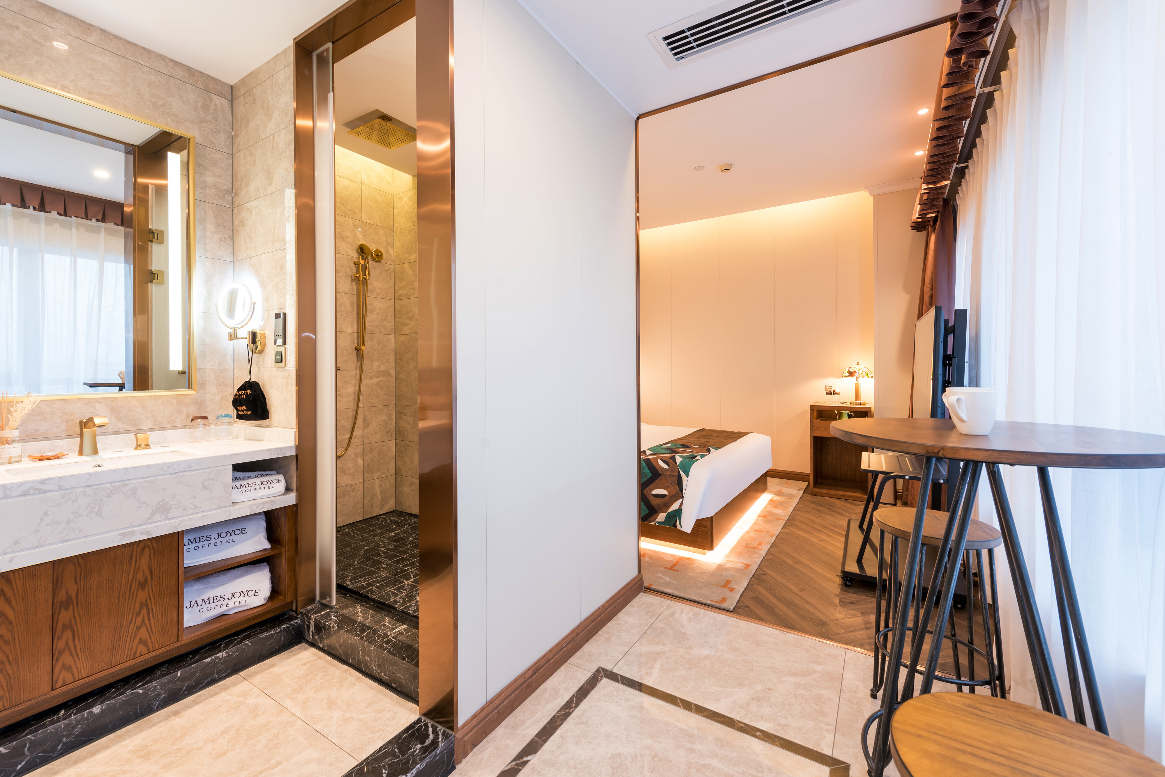 啡凡城景大床房（可投屏电视）