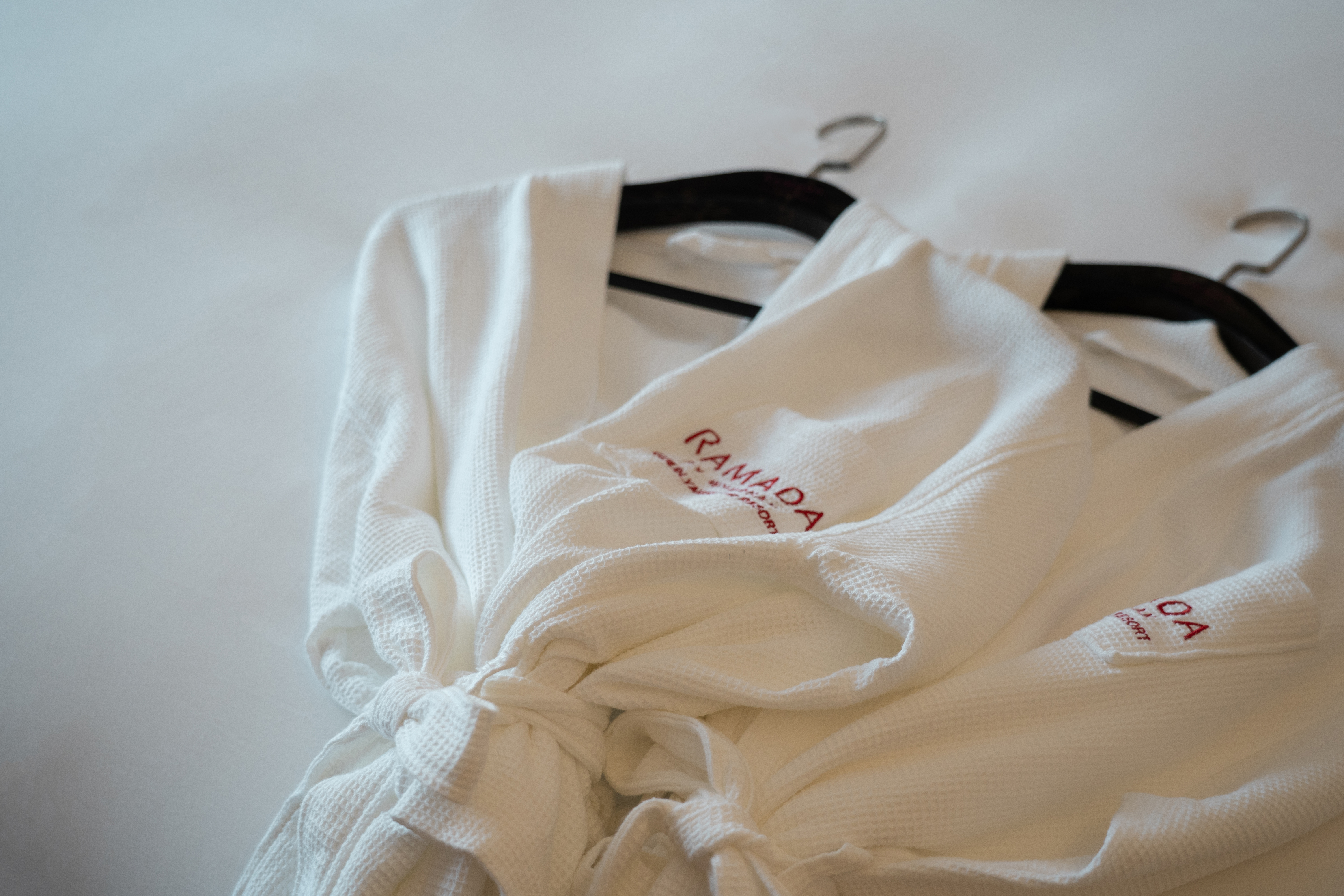 观岚?全景阳台大床房『观景阳台+舒睡床垫+休闲沙发』