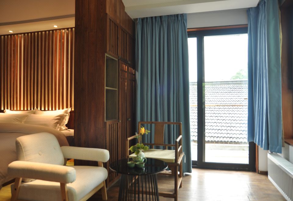 观山·云上-山景大床房|浴缸·全屋暖气·智能家居