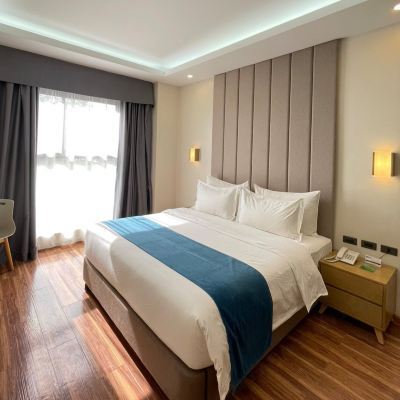 Deluxe Family Room Bravo Tanauan Hotel Promo Code