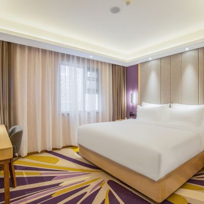 高級大床房（慕思乳膠床墊+電視投屏） 麗楓飯店（九寨溝風景區店）優惠