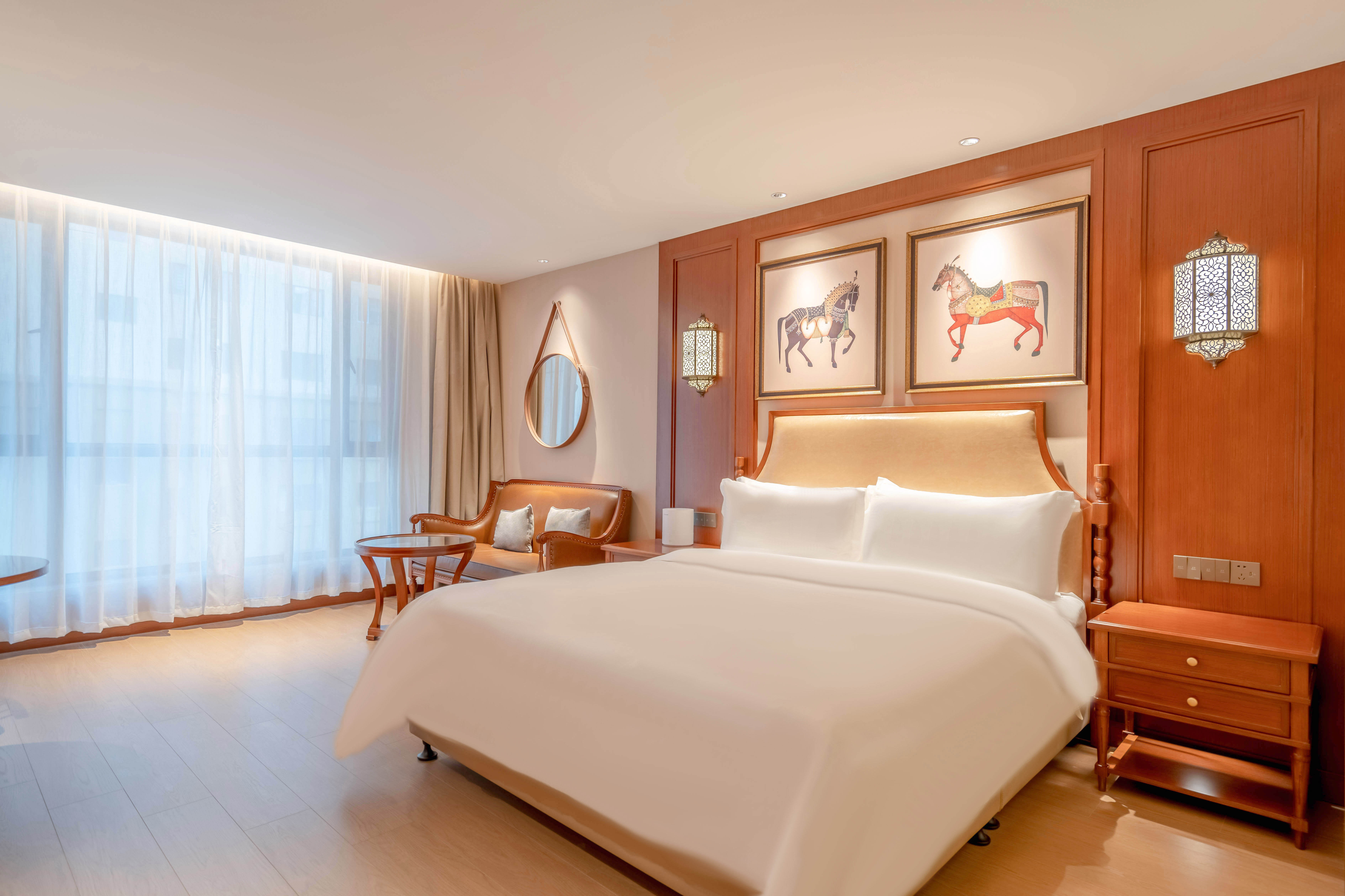 轻奢大床房（加湿器+金可儿舒睡床品+小冰箱）