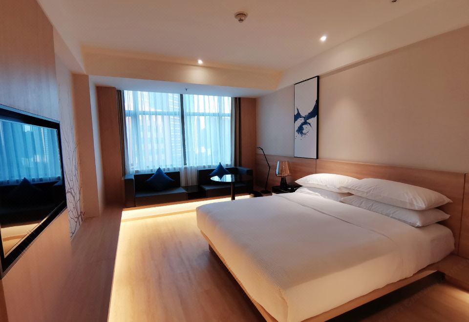 Fairfield by Marriott Shanghai Pudong CentralPremier Queen Room