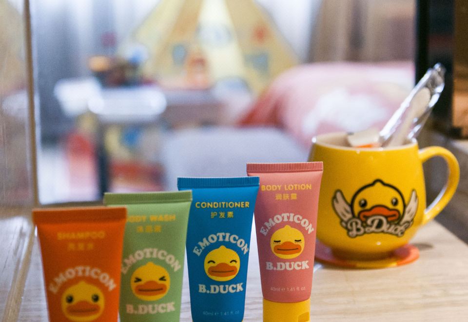 Grand Pacific HotelB.Duck Family Room