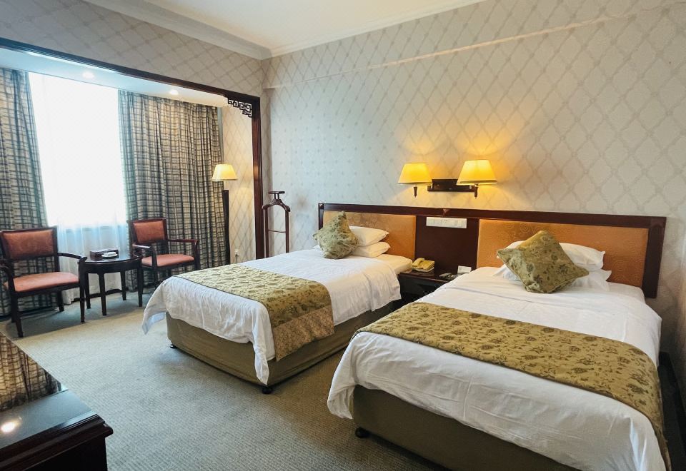 Xiamen Huaqiao HotelStandard Room (2 Beds)