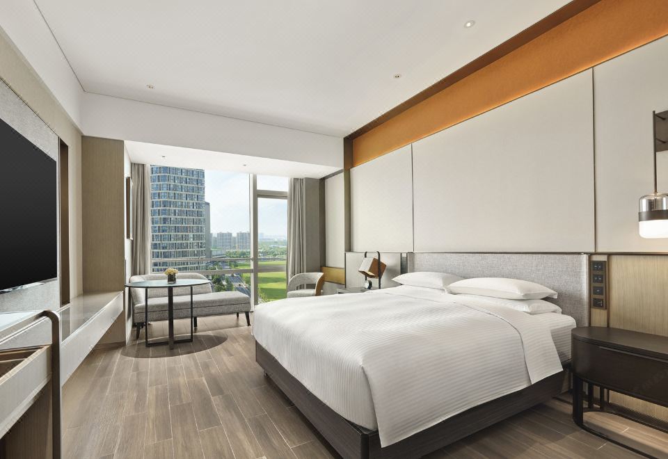 Hyatt Regency Shanghai SongjiangGuestroom (Double bed)