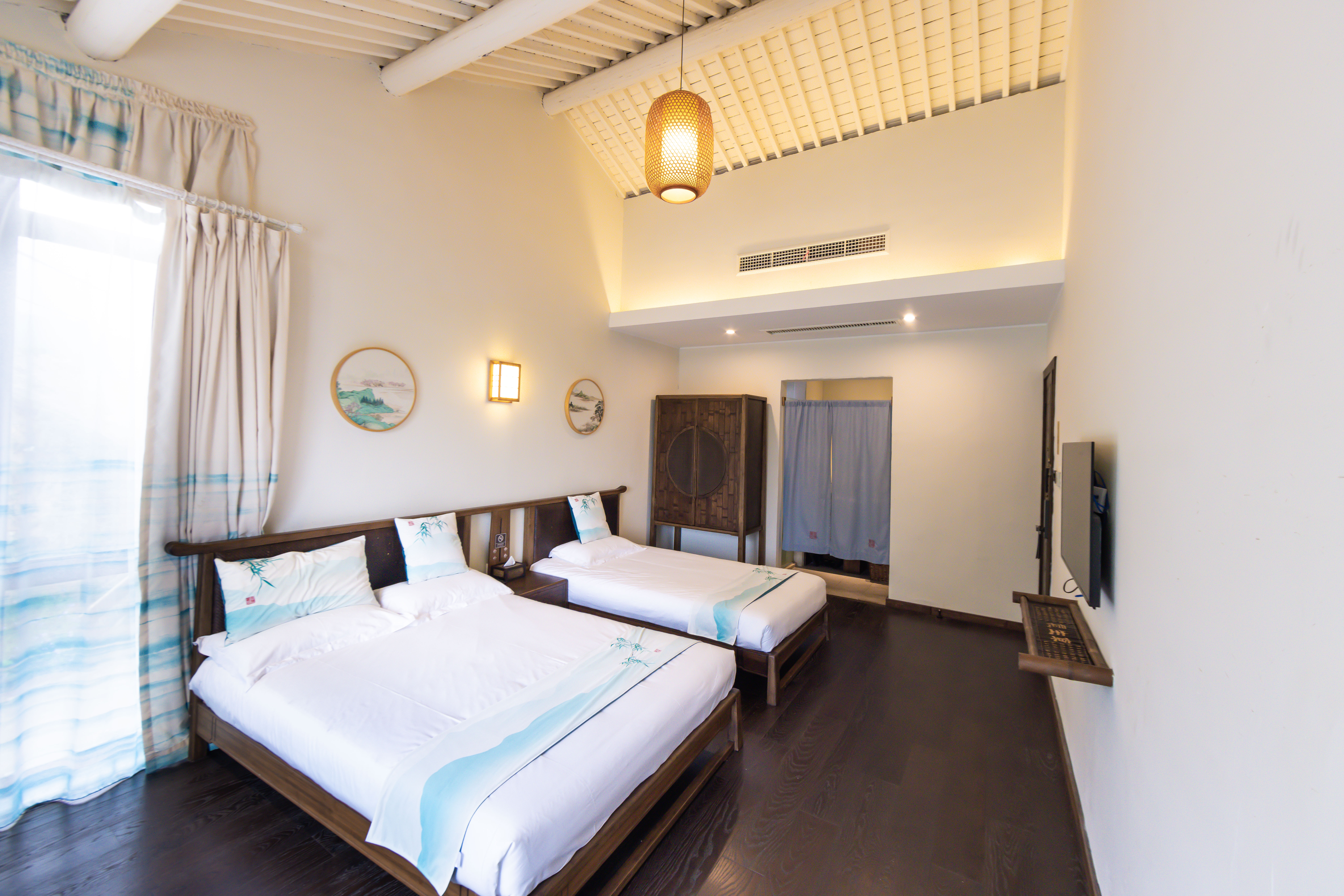 Red Persimmon Guanyi Huju Guesthouse 地暖親子房