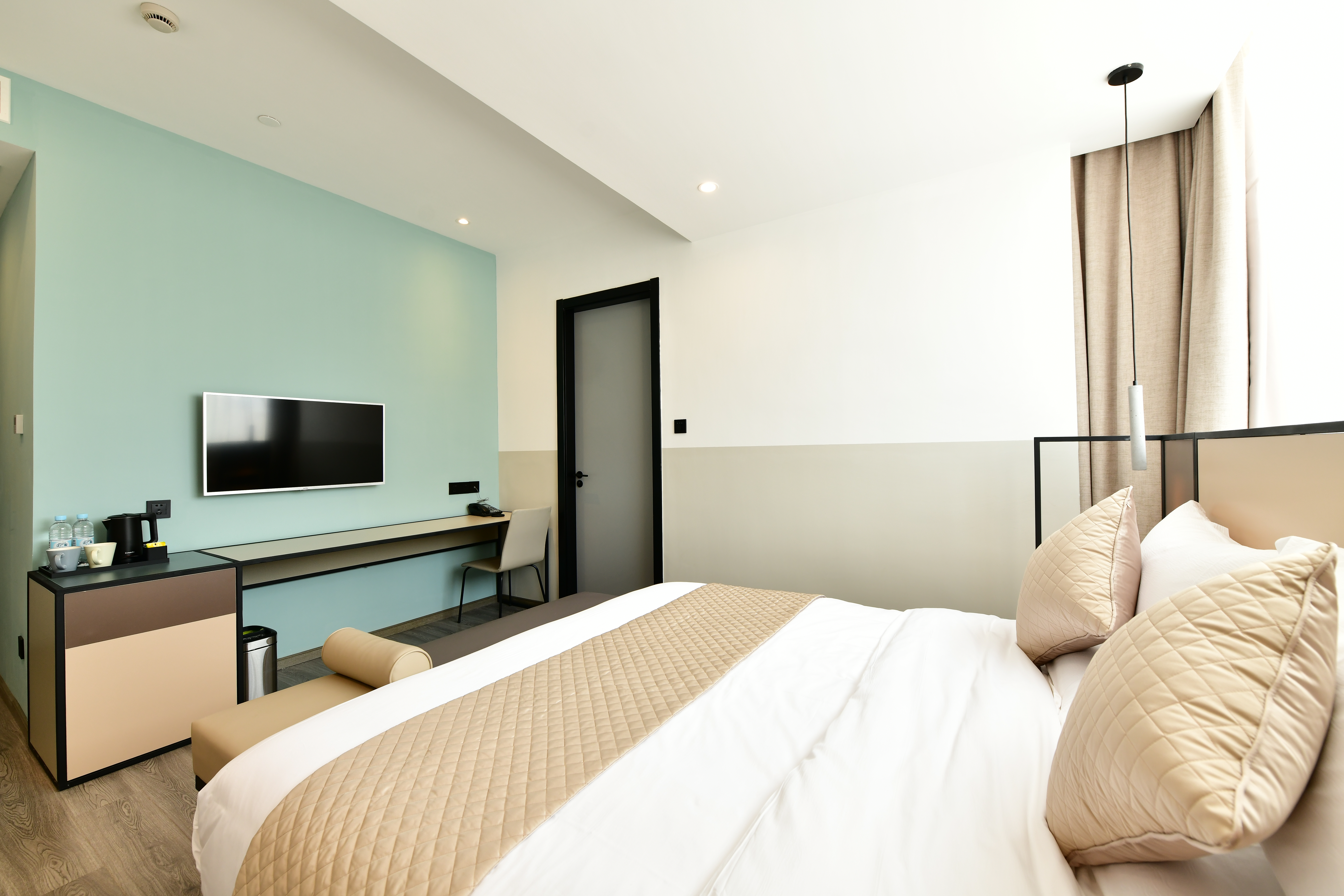 ZEN Hotel (Shanghai) - 2026 Prices, Reviews & Deals | Trip.com