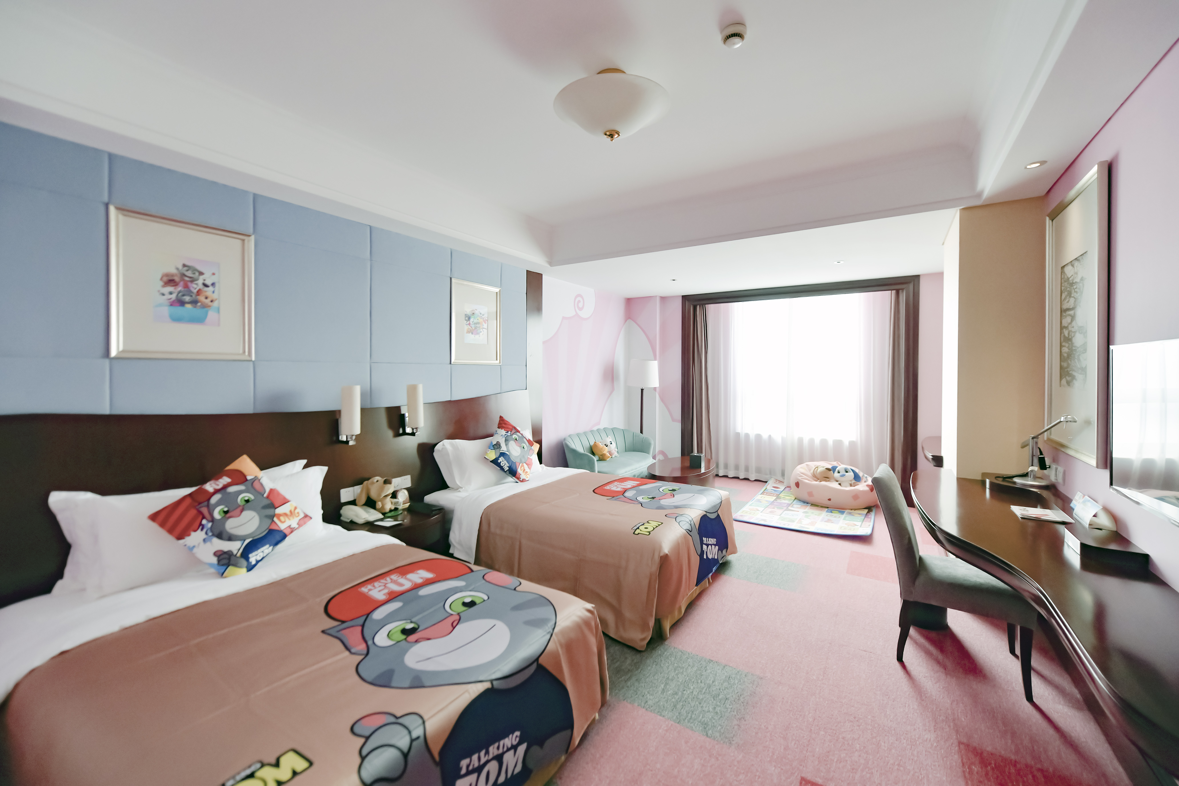 TOM猫亲子双床房