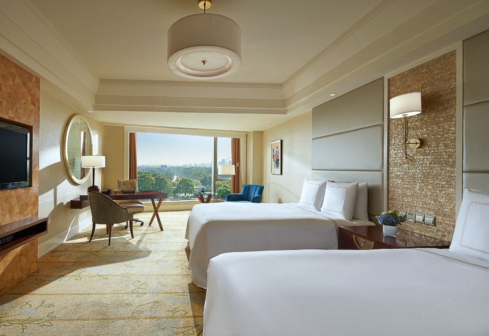 Fairmont Yangcheng Lake KunshanFairmont Gold Park View Room