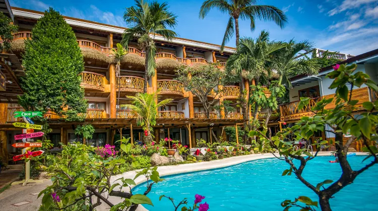 Red Coconut Beach Hotel Boracay Exterior
