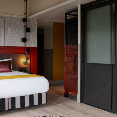 Deluxe Corner King Room QT Auckland Promo Code