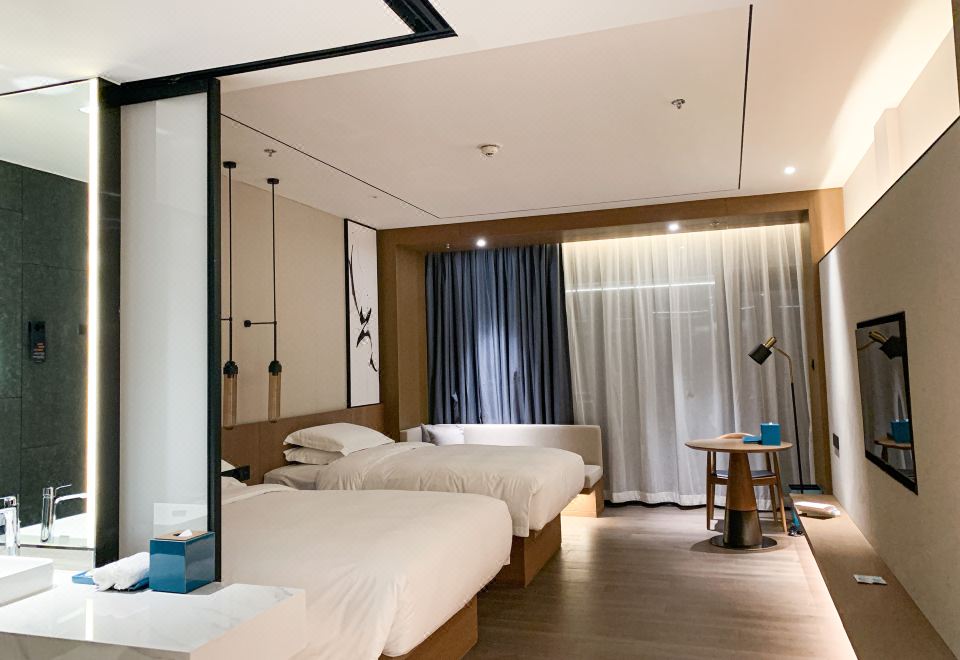 Courtyard by Marriott PinghuStandard Twin Room